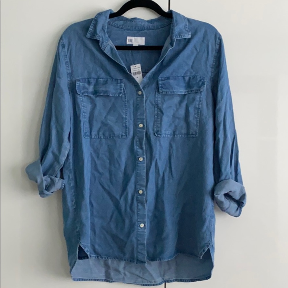 Gap Tencel Utility Boyfriend Fit Chambray Shirt